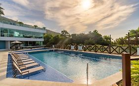 Varandas do Atlântico, Condo Frente Mar com Piscina Climatizada - Excepcional Apartamento - 3 quartos 6 pessoas